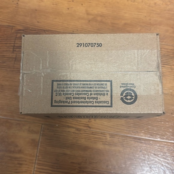 (772) x6 BOTTLES OF JERGENS NATURAL GLOW INSTANT SUN DROPS - Picture 4 of 10